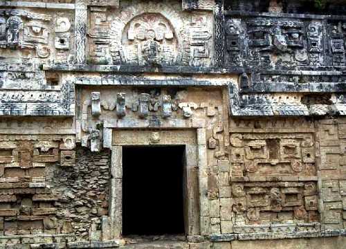 尼僧院 チチェン・イツァ メキシコ