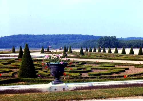 ベルサイユ宮殿 庭園 フランス