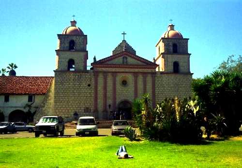 ミッション・サンタ・バーバラ(Santa Barbara-"Queen of the Missions")