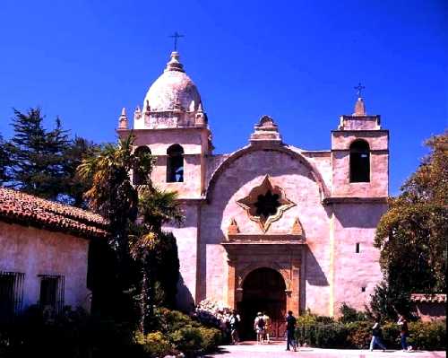 ミッション・カーメル（San Carlos Borromeo de Carmelo）
