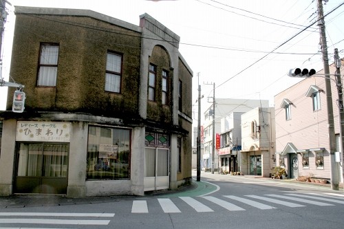 金田屋洋品店（本町四つ角） 中央１/２丁目 木更津市 千葉県