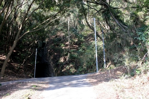 旧房総往還（城山隧道前十字路） 竹岡 富津市 千葉県