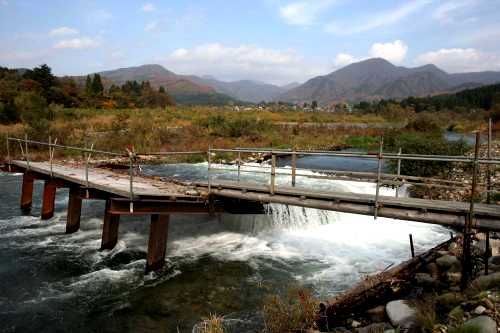 大谷観光ヤナ場・小国川 長沢 舟形町 最上郡 山形県