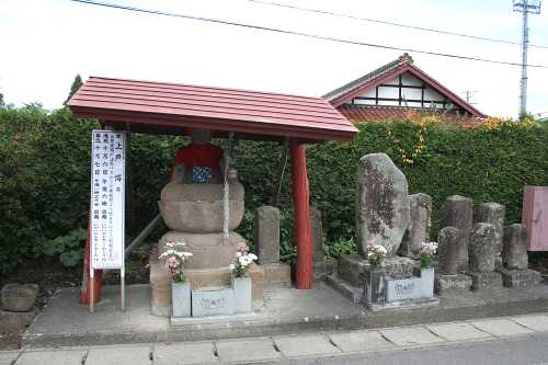 石仏群 仁左平中田 二戸市 岩手県