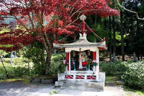 地蔵 黄和田町上出 東近江市 滋賀県