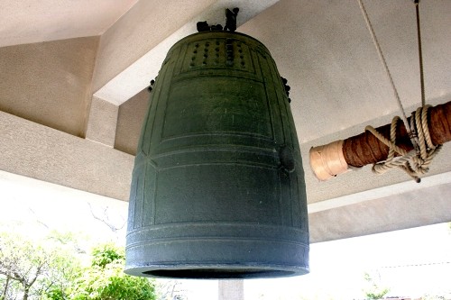 三河国分寺の銅鐘 本郷 八幡町 豊川市 愛知県