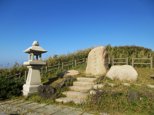 人魚塚伝説之碑 雁子浜 大潟区 上越市 新潟県