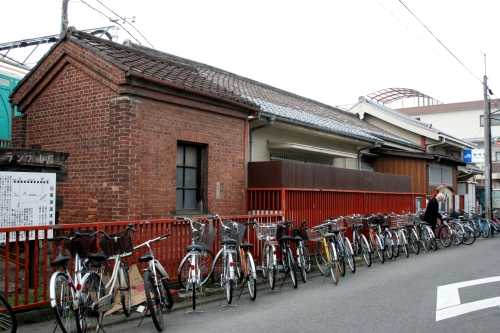 ランプ小屋（旧東海道本線） 伏見区 京都市