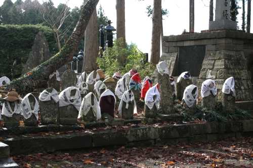 弥勒寺 中田町上沼 登米市