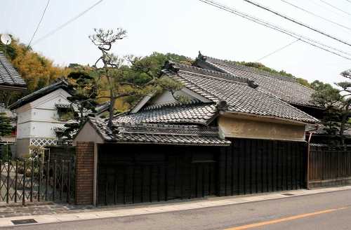 家並 片田町 津市 三重県