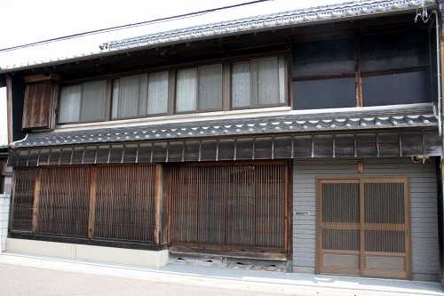 民家 久居万町 津市 三重県