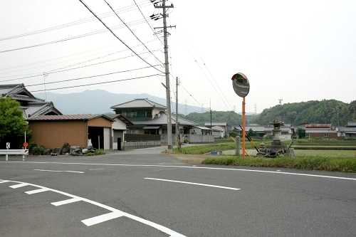 伊賀街道合流点 稲葉町 津市 三重県