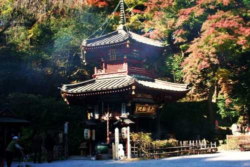 六角堂 水沢 伊香保町 渋川市 群馬県