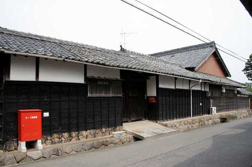 長屋門 中縄 芸濃町 津市 三重県