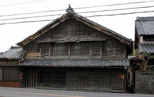 民家 大里窪田町 津市 三重県