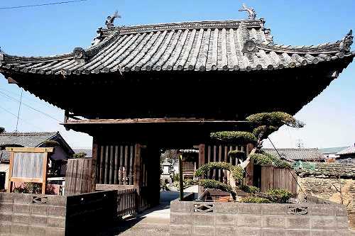 薬師寺山門 船江町 松阪市 三重県