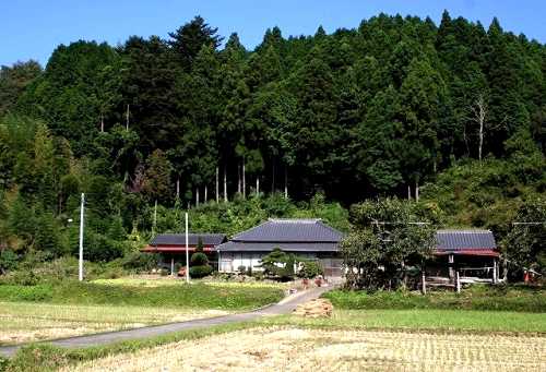 民家（鶴亀庭木） 添野町 いわき市