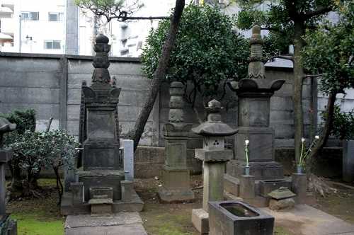 内藤正勝の墓（内藤家墓所） 太宗寺 新宿２丁目
