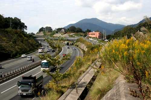 中央自動車道（甲府方面） 鶴川 上野原市 山梨県