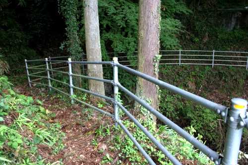 座頭転がし 矢坪 上野原市 山梨県