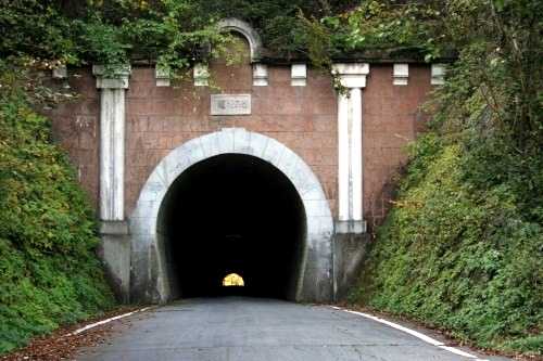 笹子隧道 笹子峠 笹子町 大月市 山梨県