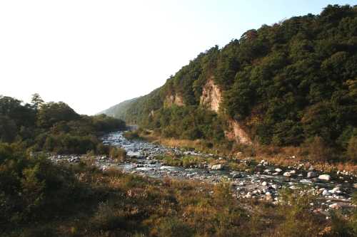七里岩・釜無川 日野 長坂町 北杜市 山梨県