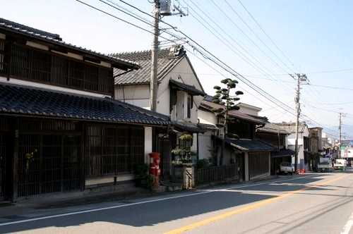 仲松屋住宅 旧勝沼宿仲町 勝沼町 甲州市 山梨県