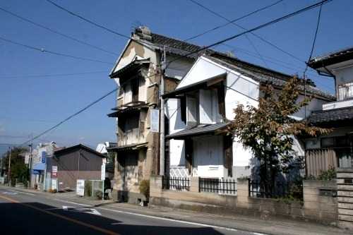 地下一階、地上三階の土蔵 勝沼 勝沼町 甲州市 山梨県