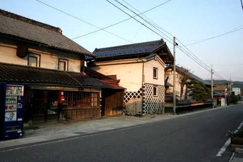 台ヶ原宿家並み（日本の道百選） 台ヶ原 白州町 北杜市 山梨県