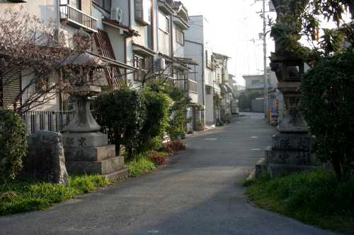 常夜燈 片埜神社参道入口 黄金野1丁目 枚方市