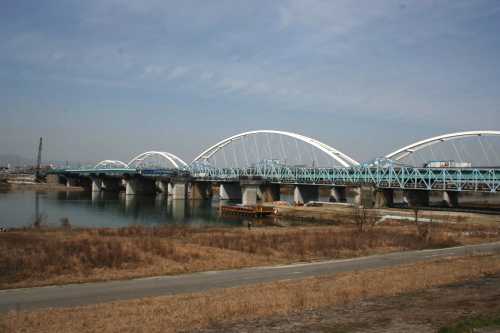 鳥飼大橋・淀川 大庭町2丁目 守口市