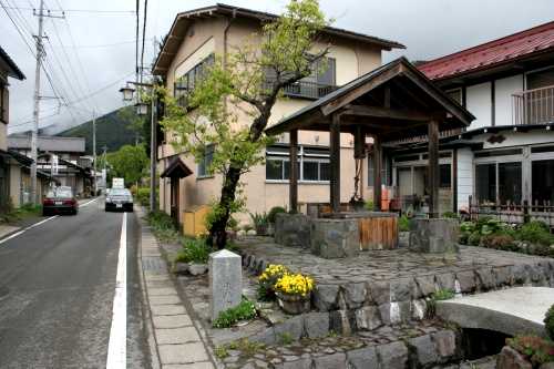 民宿通り 猿ヶ京温泉 みなかみ町 利根郡 群馬県