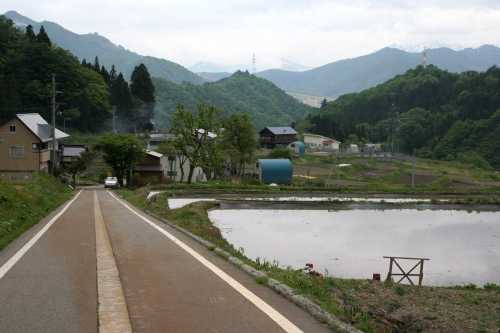 旧三国街道 芝原 湯沢町 南魚沼郡 新潟県
