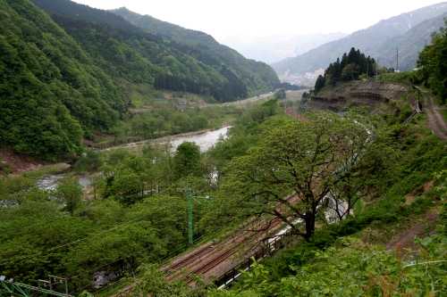 魚野川・JR上越線 石打 南魚沼市 新潟県
