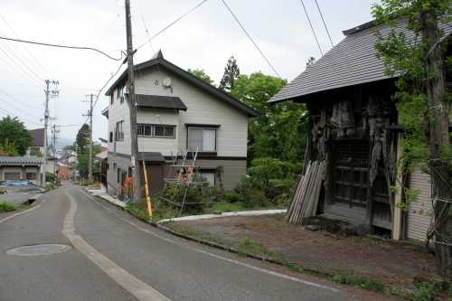 「子の大権現」 旧三国街道 石打 南魚沼市 新潟県
