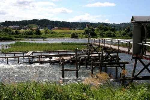 堀之内やな場 魚野川 根小屋 魚沼市 新潟県