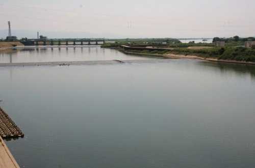 大河津橋より分水可動堰眺望 五千石 燕市 新潟県