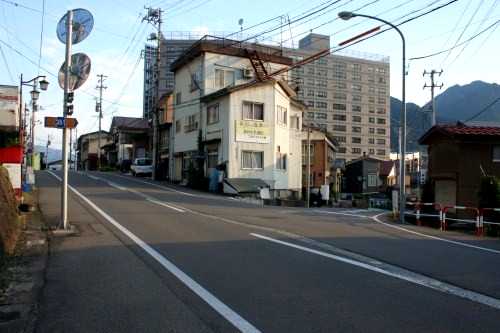旧三国街道（県道３５１号）分岐点 湯沢 湯沢町 南魚沼郡 新潟県