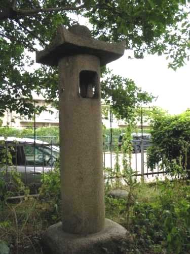 旧小菅御殿石灯籠 小菅東京拘置所内