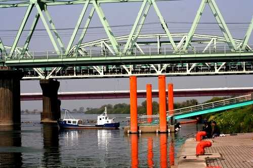 利根川 小堀渡し（取手ふれあい桟橋） 取手