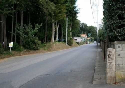 道標 香取神社参道入口交差点角 下稲吉 かすみがうら市 茨城県
