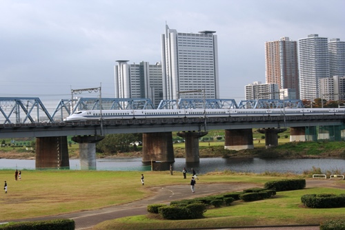 東海道新幹線 田園調布本町 大田区 東京都