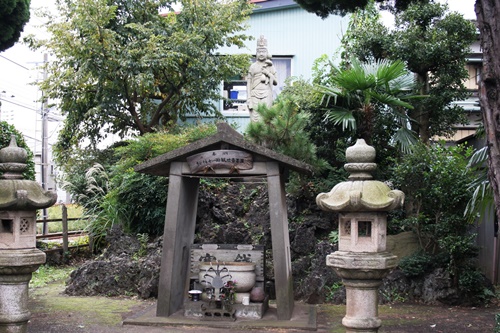 桜株十一面観世音菩薩 福田３丁目 大和市 神奈川県