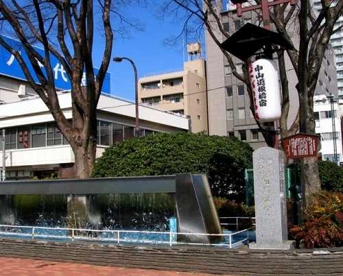 むすびのけやき 板橋駅前