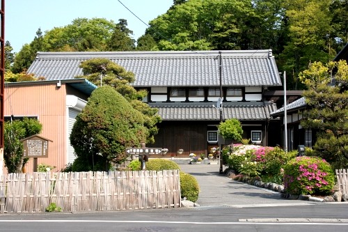 東山道と東城門跡 松尾 関ケ原町 不破郡 岐阜県