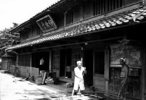 もぐさの伊吹堂 柏原
