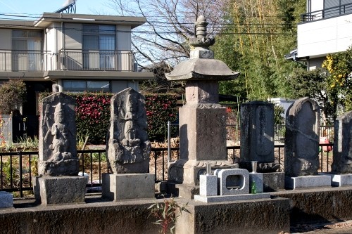 箕田観音堂・石塔群 箕田 鴻巣市 埼玉県