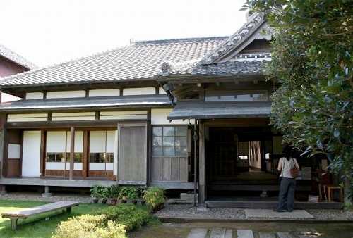 佐倉順天堂記念館 本町81 佐倉