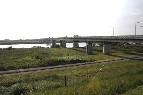 利根川・境大橋 関宿台町 野田市 千葉県