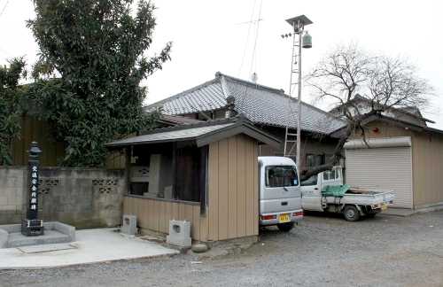 石碑群・武井公民館前 武井 結城市 茨城県